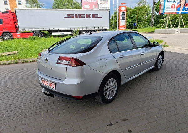 Renault Laguna cena 29900 przebieg: 147000, rok produkcji 2014 z Białystok małe 631